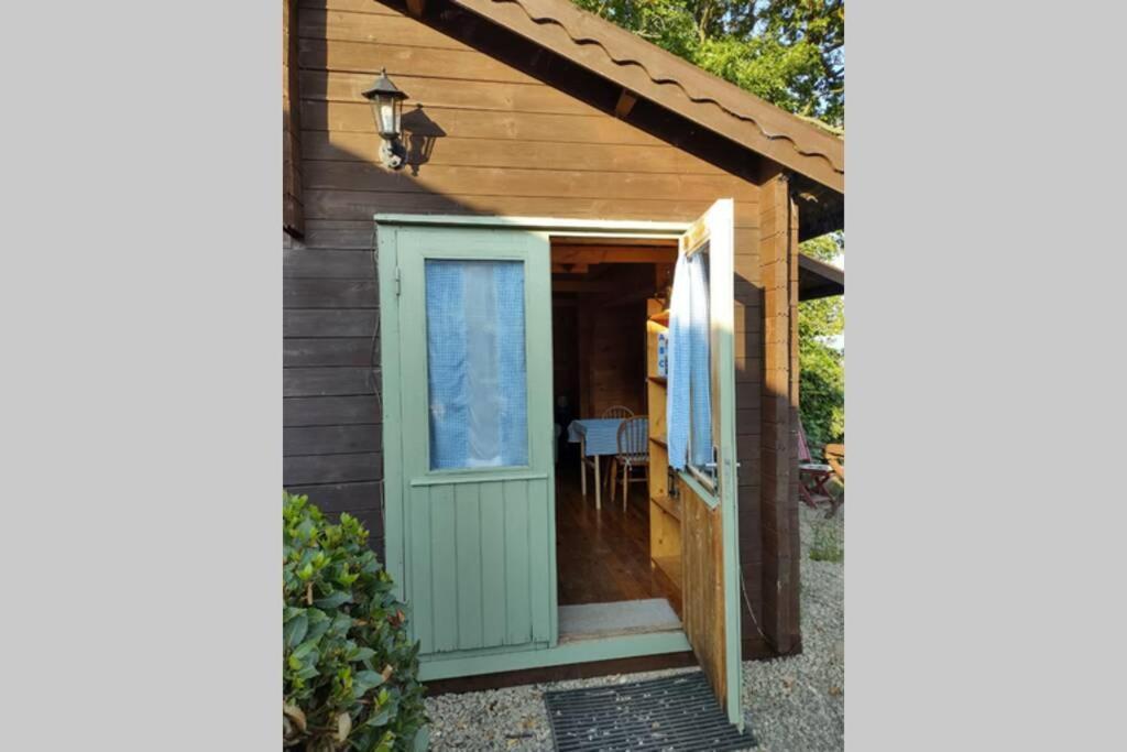 Self catering garden lodge Ludlow Eksteriør billede